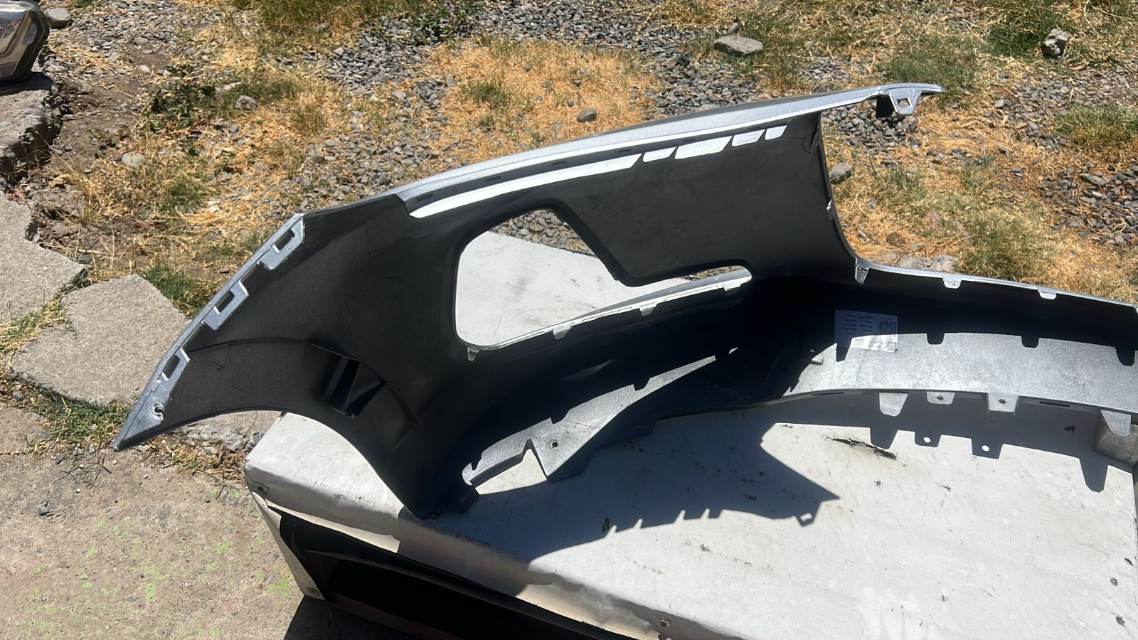 PARACHOQUE DELANTERO CHEVROLET ONIX RS (20-22) - Imagen 5