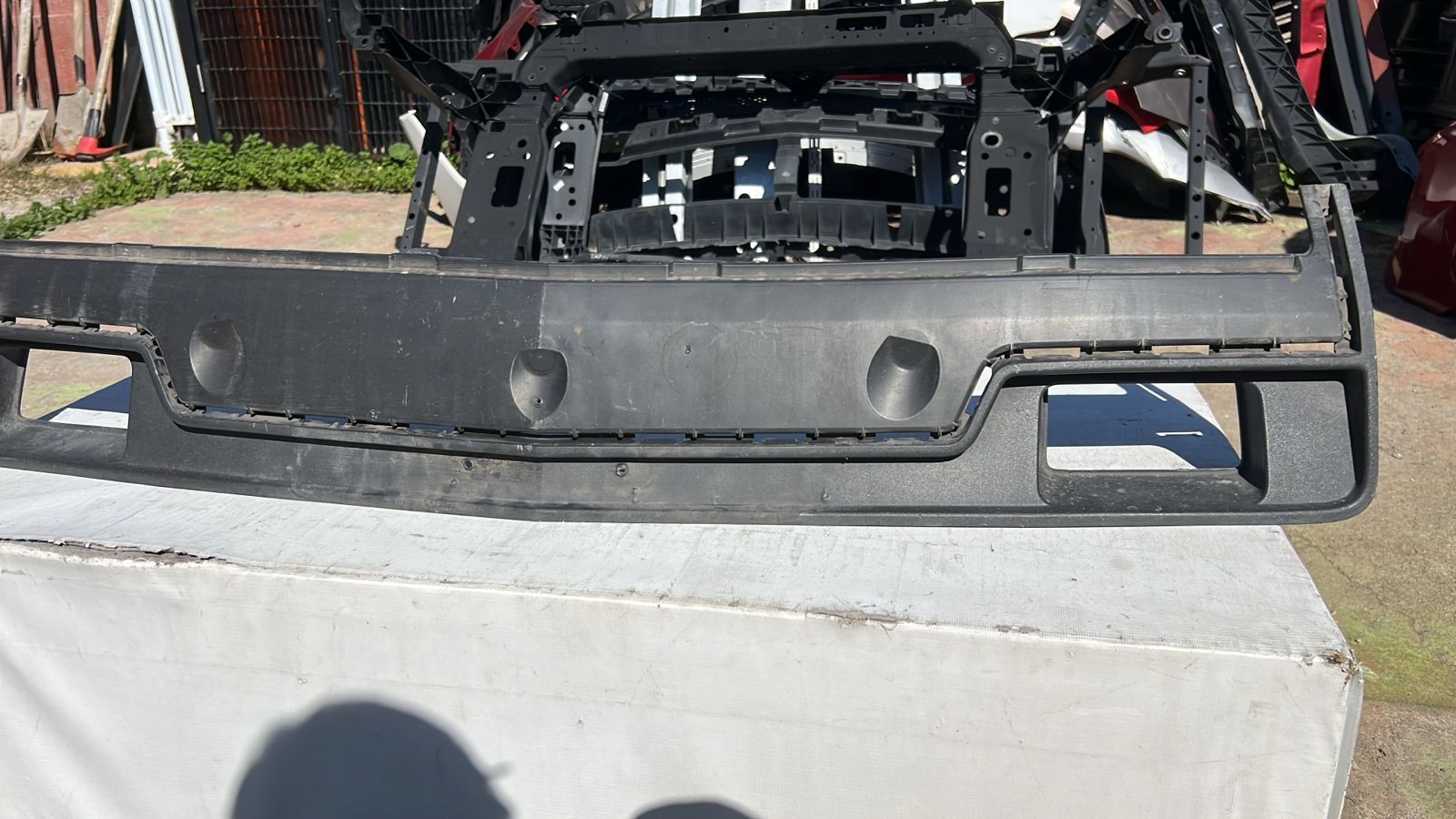 MOLDURA SPOILER PARACHOQUE DELANTERO CHEVROLET SILVERADO (14-15) - Imagen 3