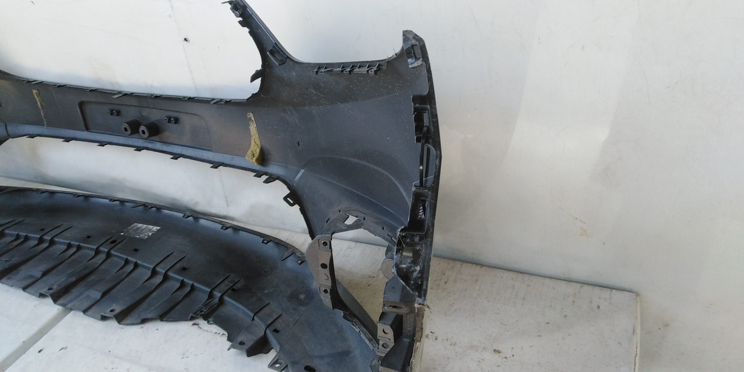 PARACHOQUE DELANTERO CHEVROLET SPIN (19-21) - Imagen 5