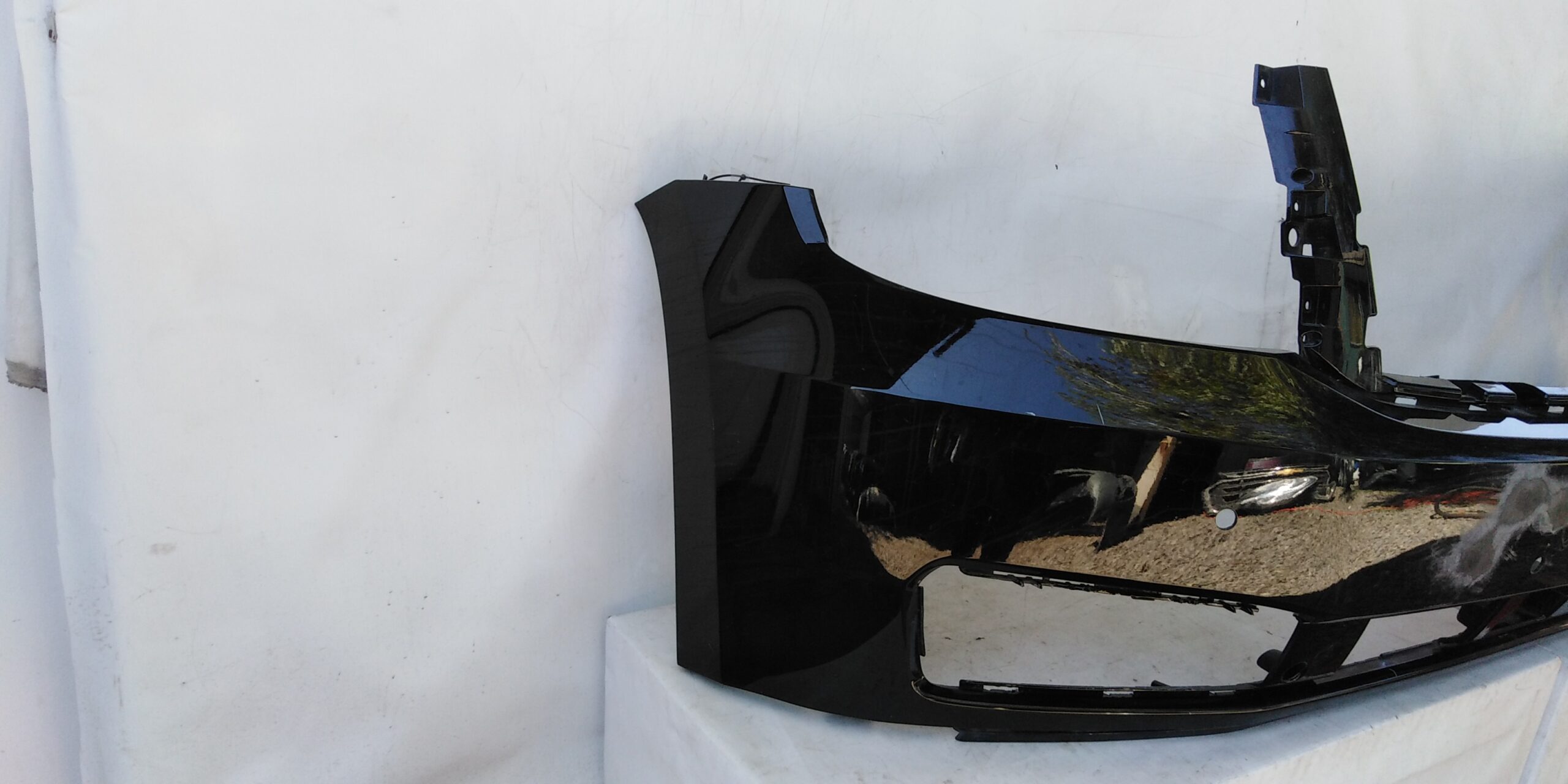 PARACHOQUE DELANTERO CHEVROLET TAHOE (15-20) - Imagen 2