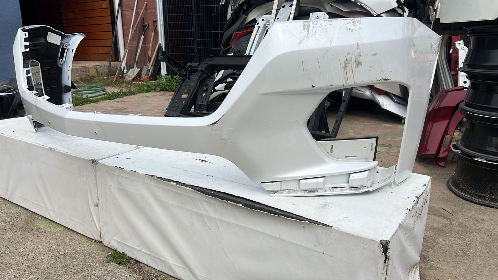 PARACHOQUE DELANTERO CHEVROLET TRAVERSE (22-24) - Imagen 3