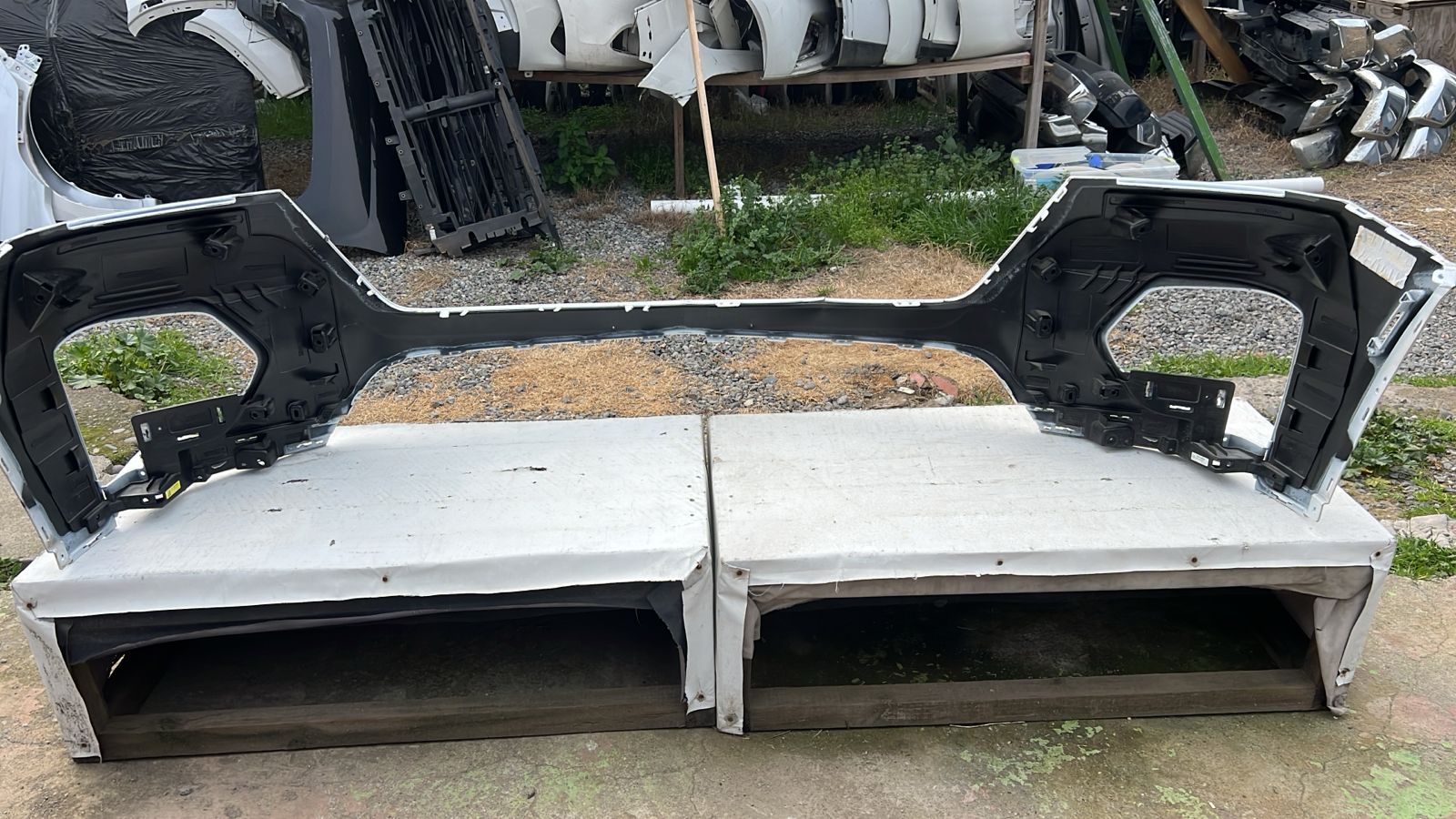 PARACHOQUE DELANTERO CHEVROLET TRAVERSE (22-24) - Imagen 4