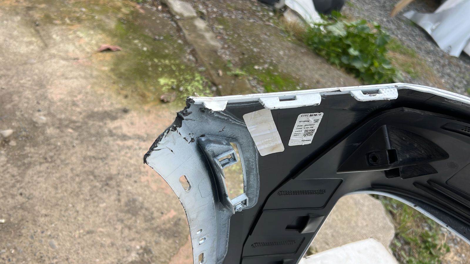 PARACHOQUE DELANTERO CHEVROLET TRAVERSE (22-24) - Imagen 7