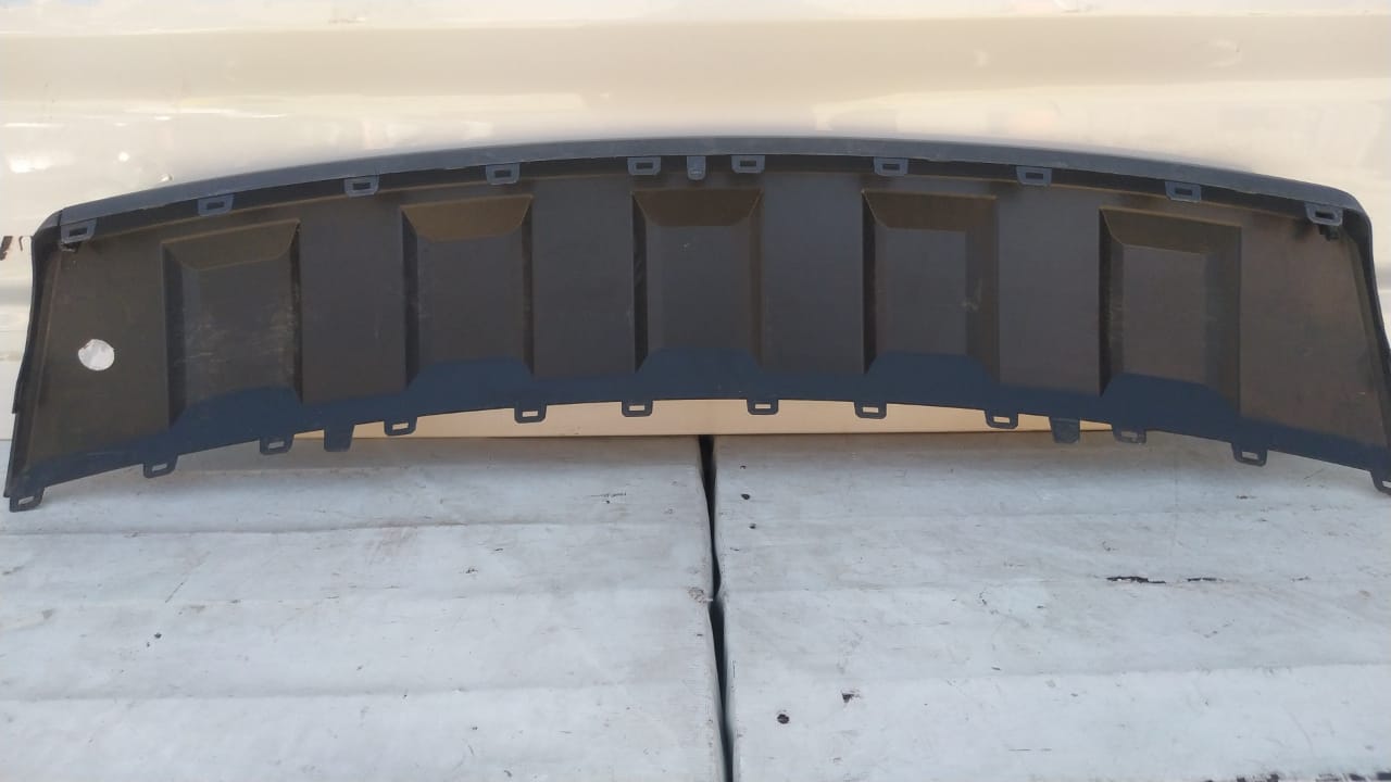 MOLDURA PARACHOQUE DELANTERO JAC T8 (20-23) - Imagen 2