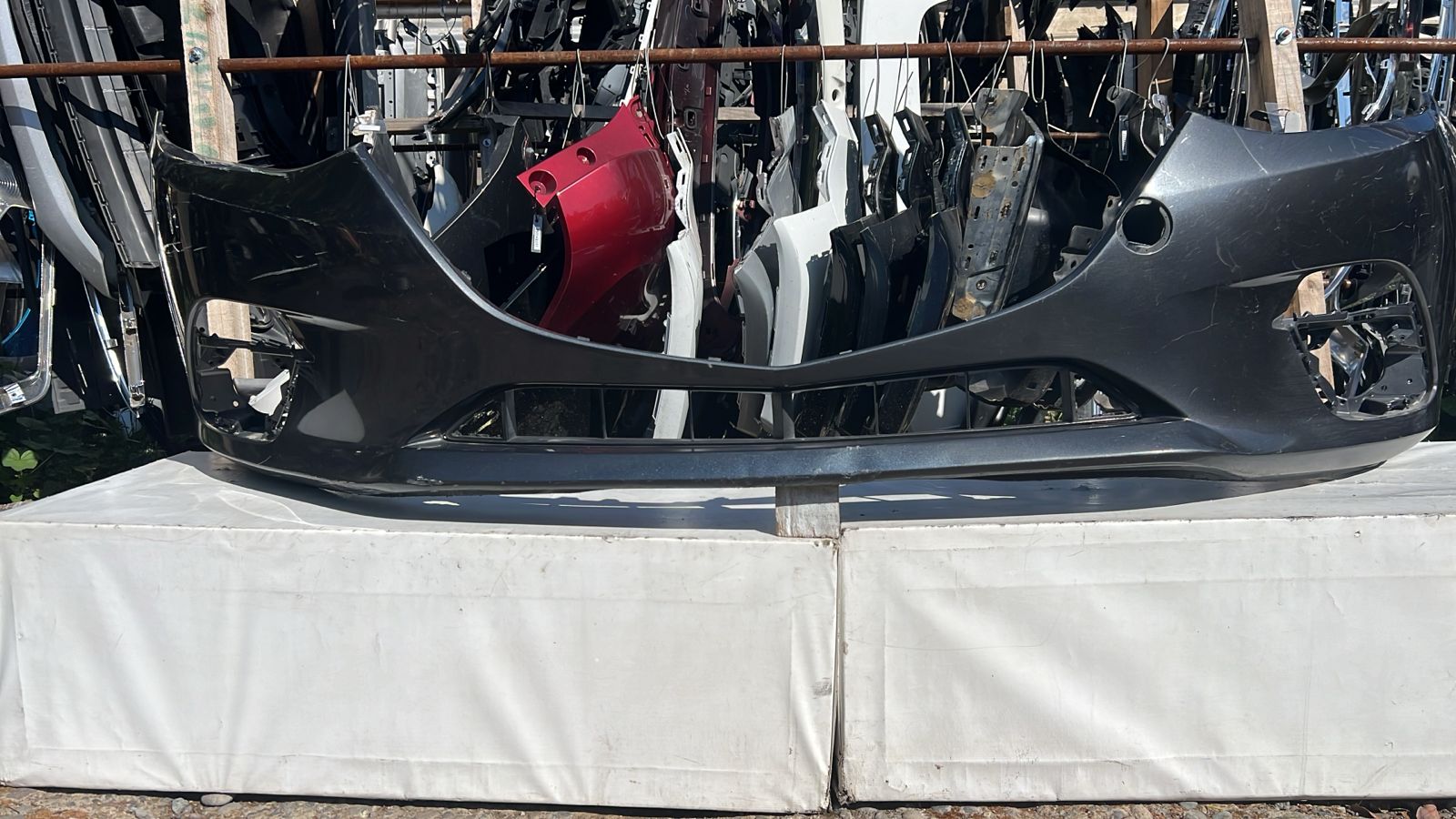 PARACHOQUE DELANTERO MAZDA 3 (14-16)