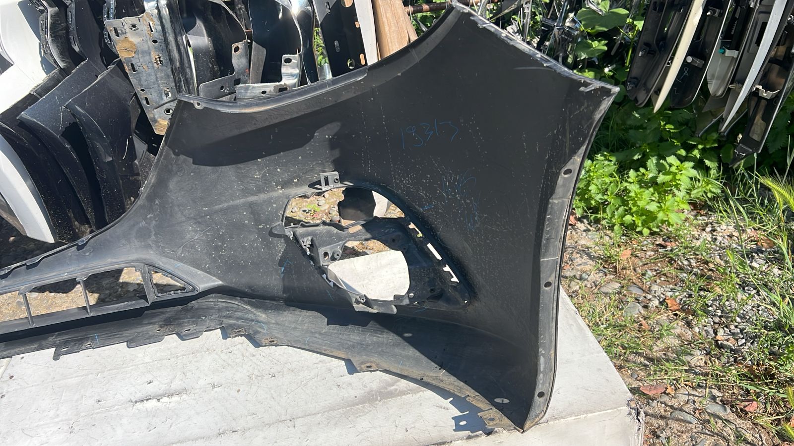 PARACHOQUE DELANTERO MAZDA 3 (14-16) - Imagen 7