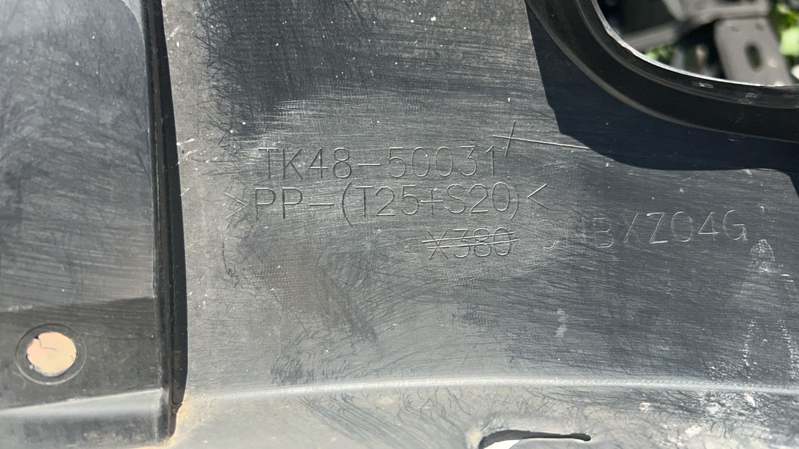 PARACHOQUE DELANTERO MAZDA CX9 (16-18) - Imagen 9