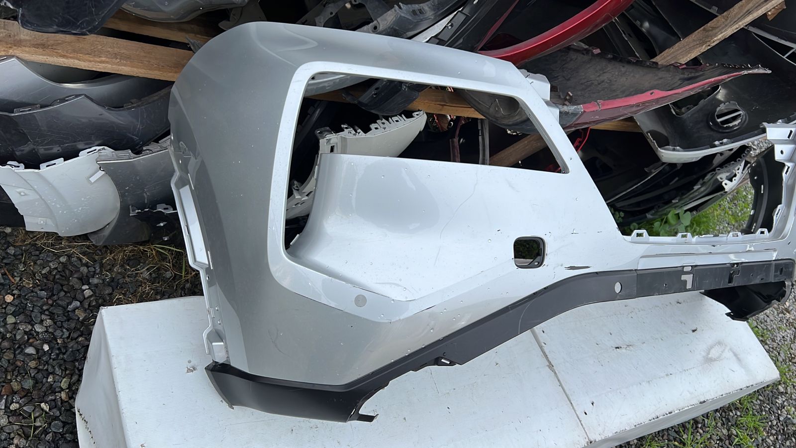 PARACHOQUE DELANTERO NISSAN XTRAIL (23-24) - Imagen 2