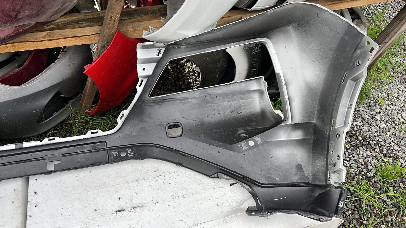 PARACHOQUE DELANTERO NISSAN XTRAIL (23-24) - Imagen 7