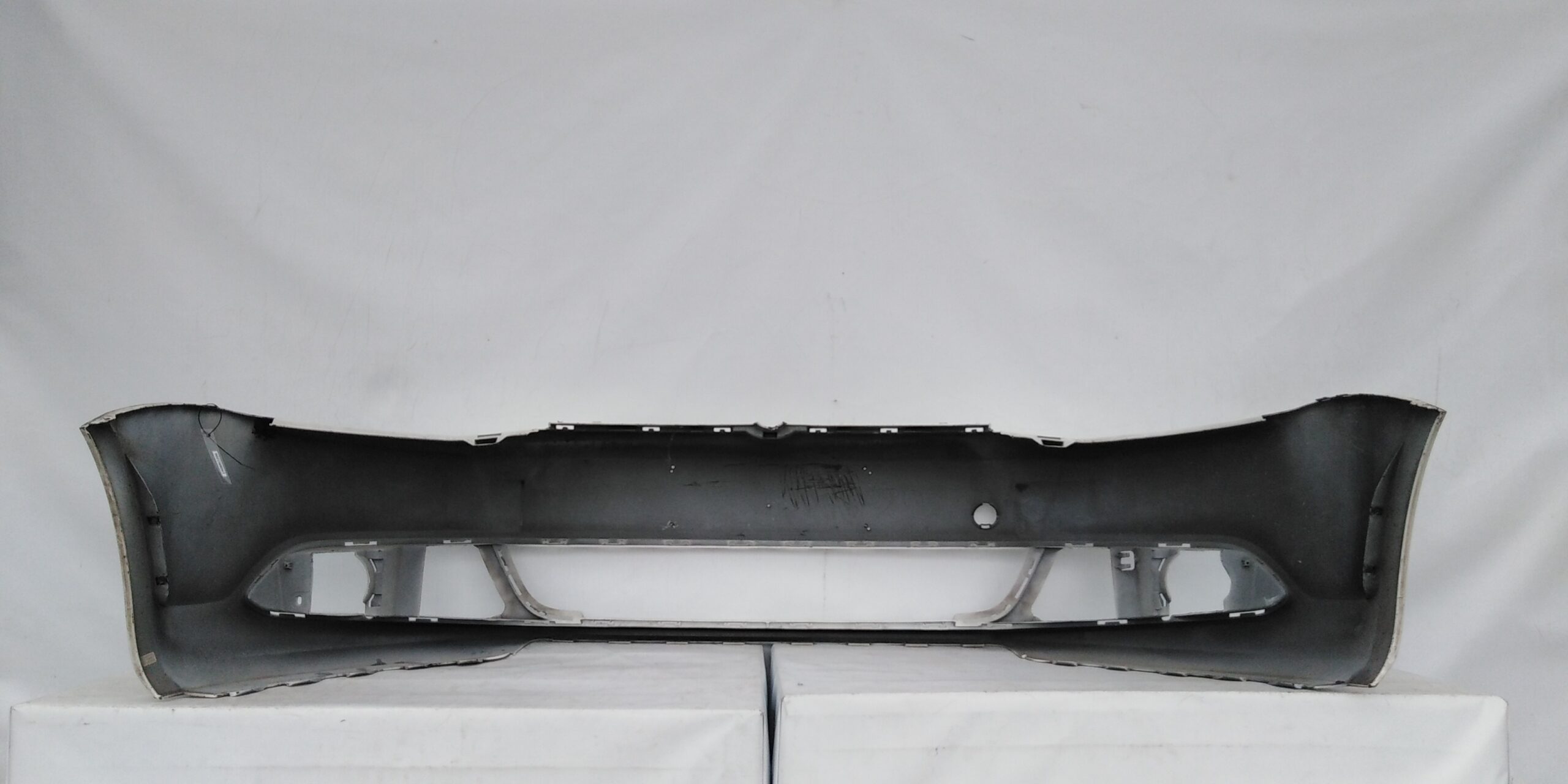 PARACHOQUE DELANTERO VOLKSWAGEN JETTA (12-13) - Imagen 4