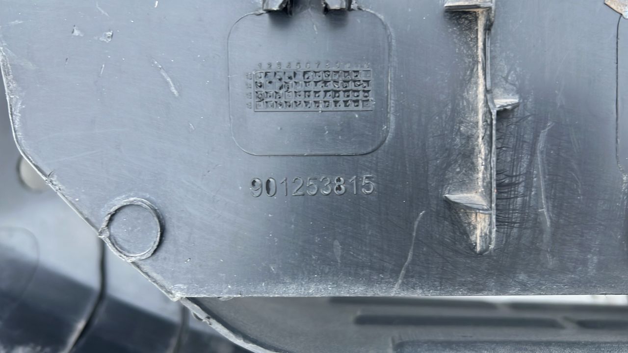 MOLDURA PARACHOQUE TRASERO CHEVROLET COLORADO (18-21) - Imagen 5