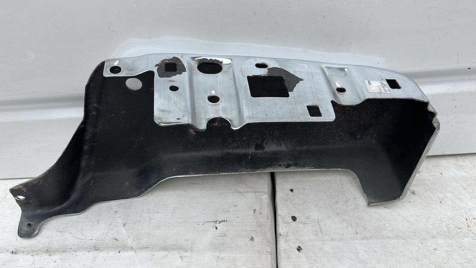 CORNER IZQUIERDO PARACHOQUE TRASERO CHEVROLET DMAX (15-20) - Imagen 6