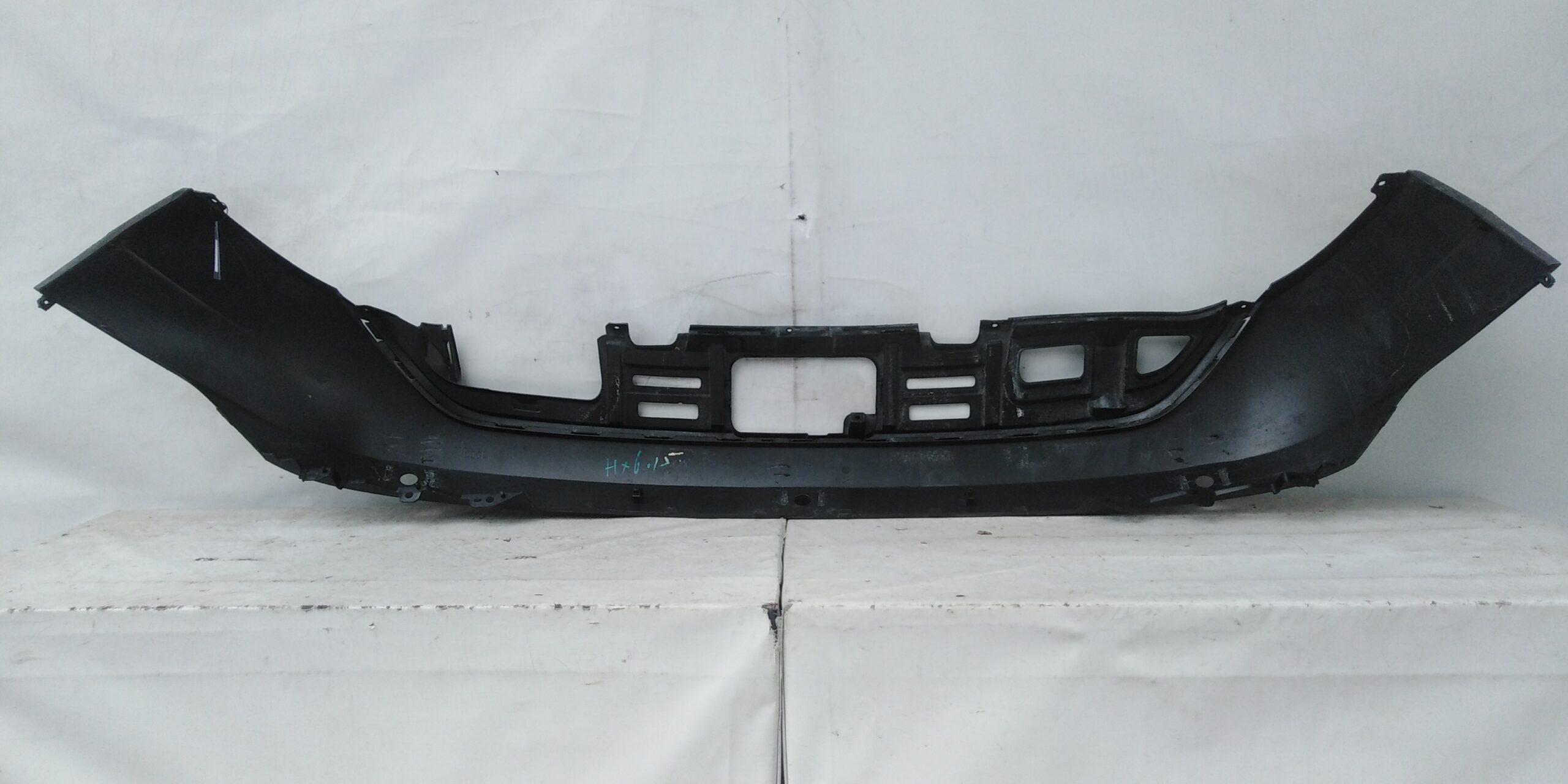 SPOILER PARACHOQUE TRASERO CHEVROLET GROOVE (20-23) - Imagen 2