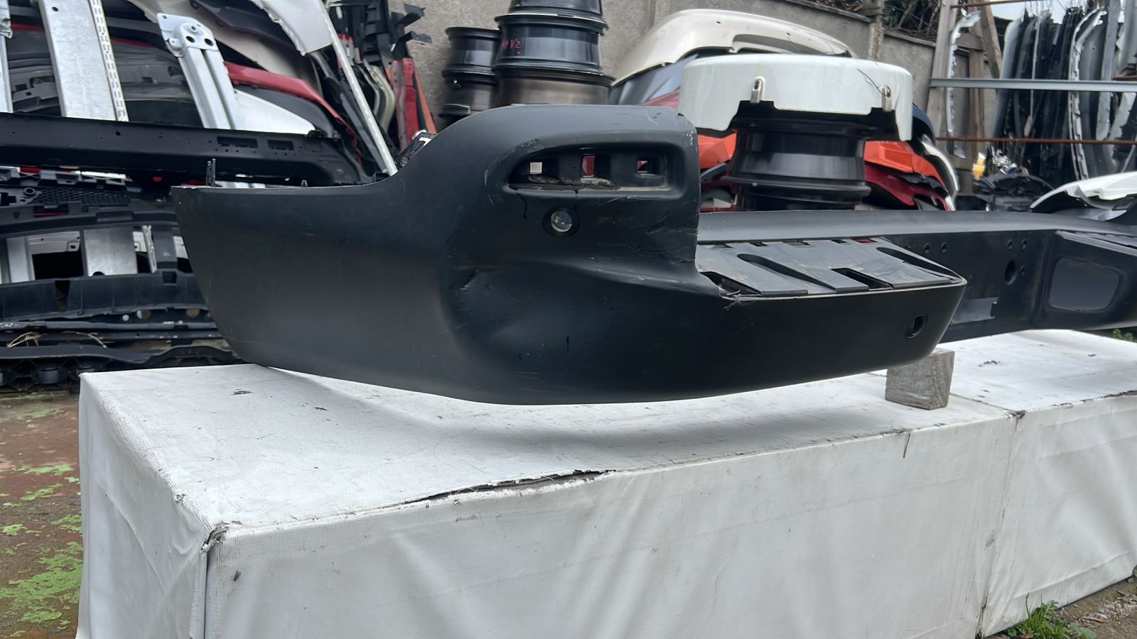 PARACHOQUE TRASERO CHEVROLET MONTANA (23-25) - Imagen 4