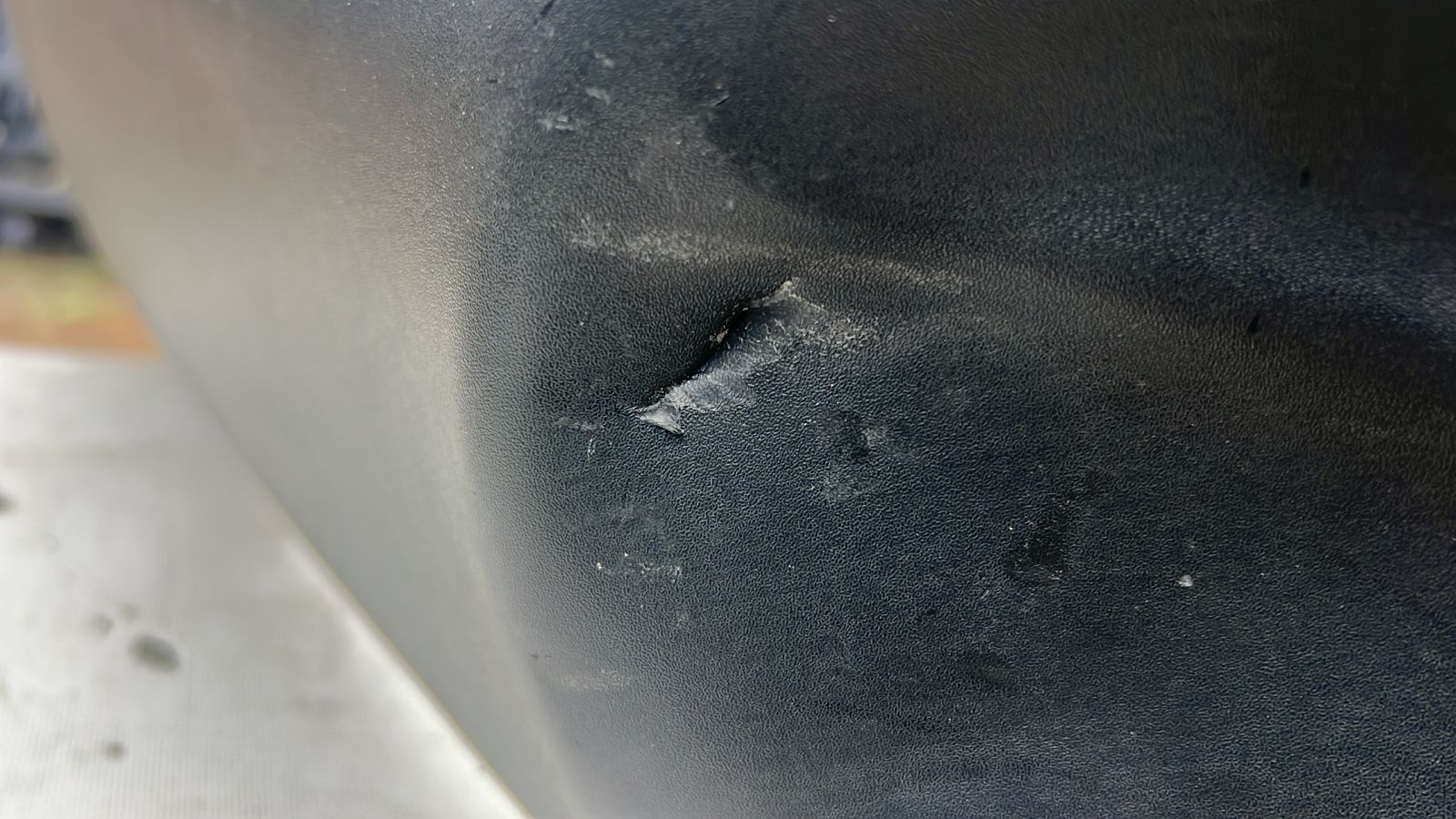 PARACHOQUE TRASERO CHEVROLET MONTANA (23-25) - Imagen 6