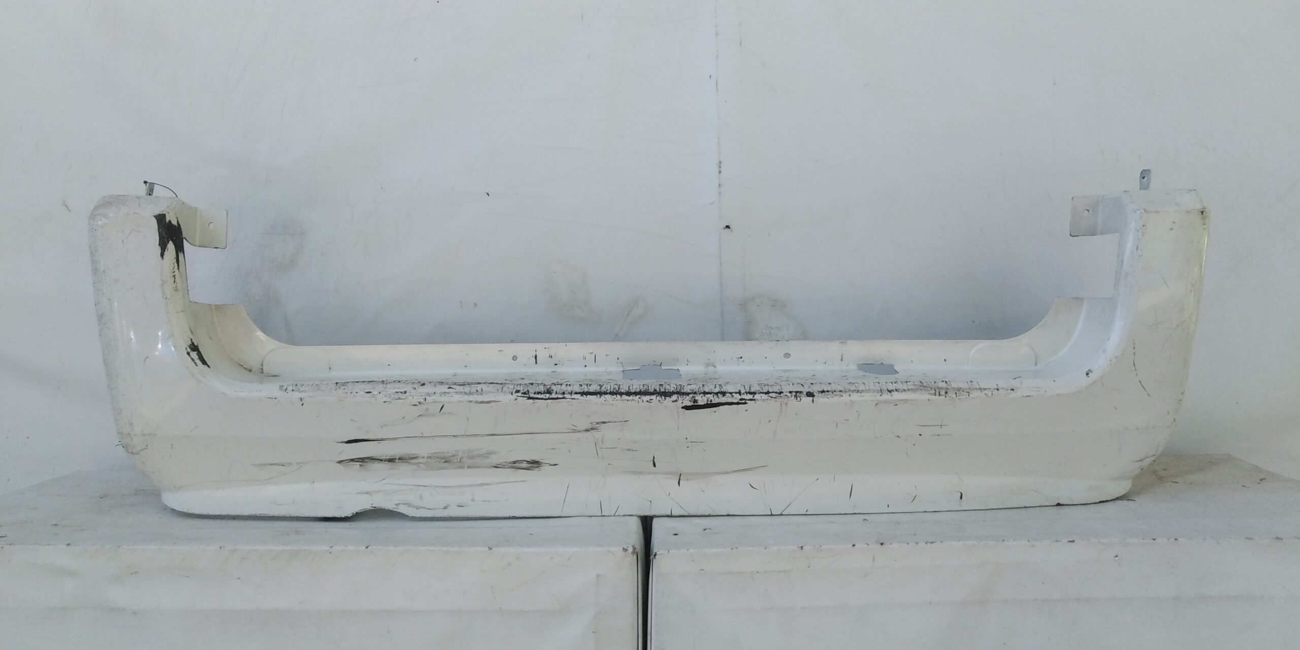 PARACHOQUE TRASERO CHEVROLET N300 (13-20)