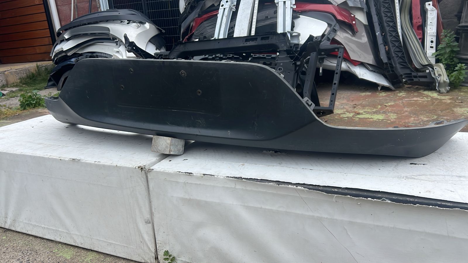 SPOILER PARACHOQUE TRASERO CHEVROLET ONIX SEDAN (20-23) - Imagen 3