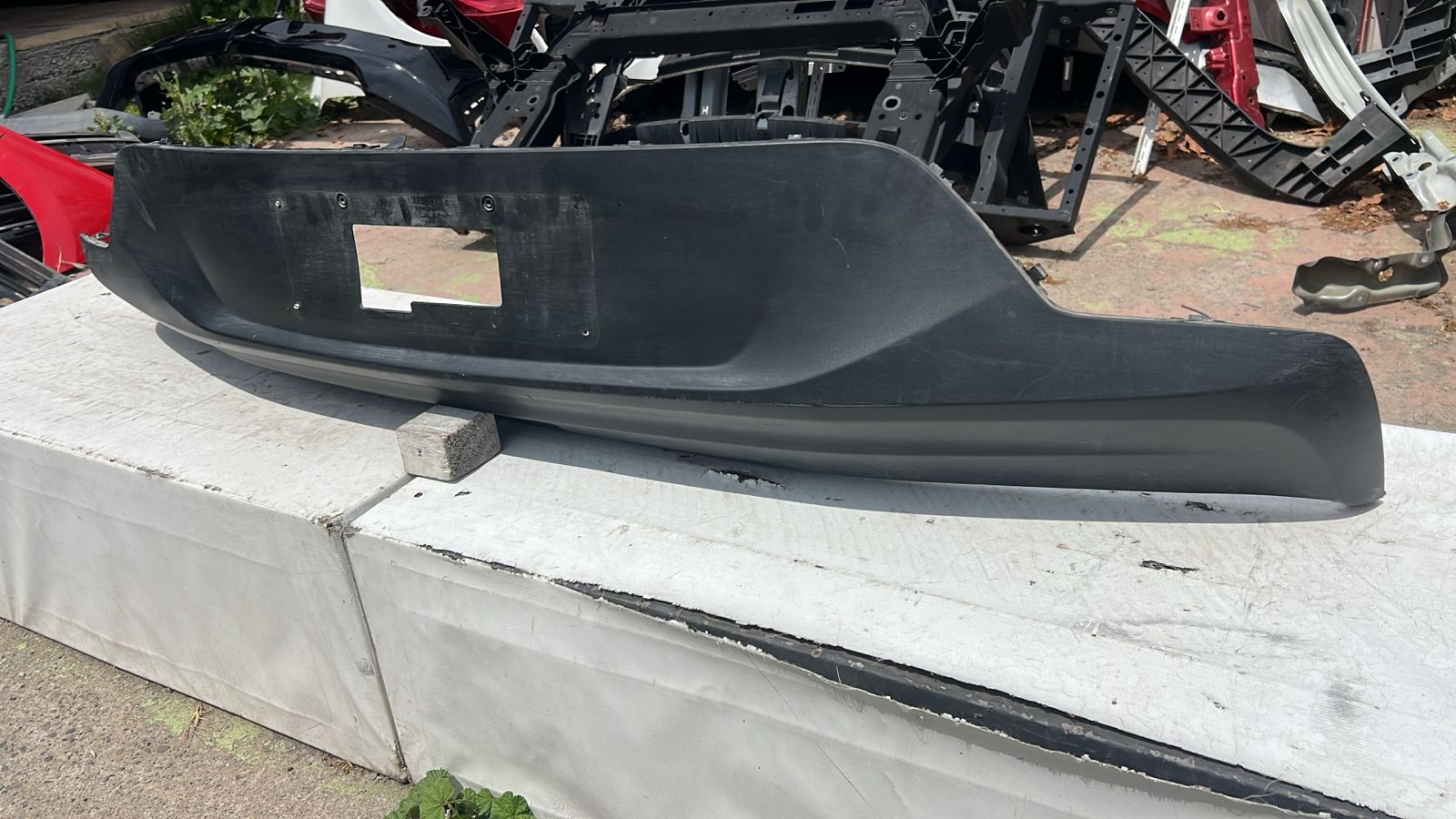 SPOILER PARACHOQUE TRASERO CHEVROLET ONIX SEDAN (20-23) - Imagen 3