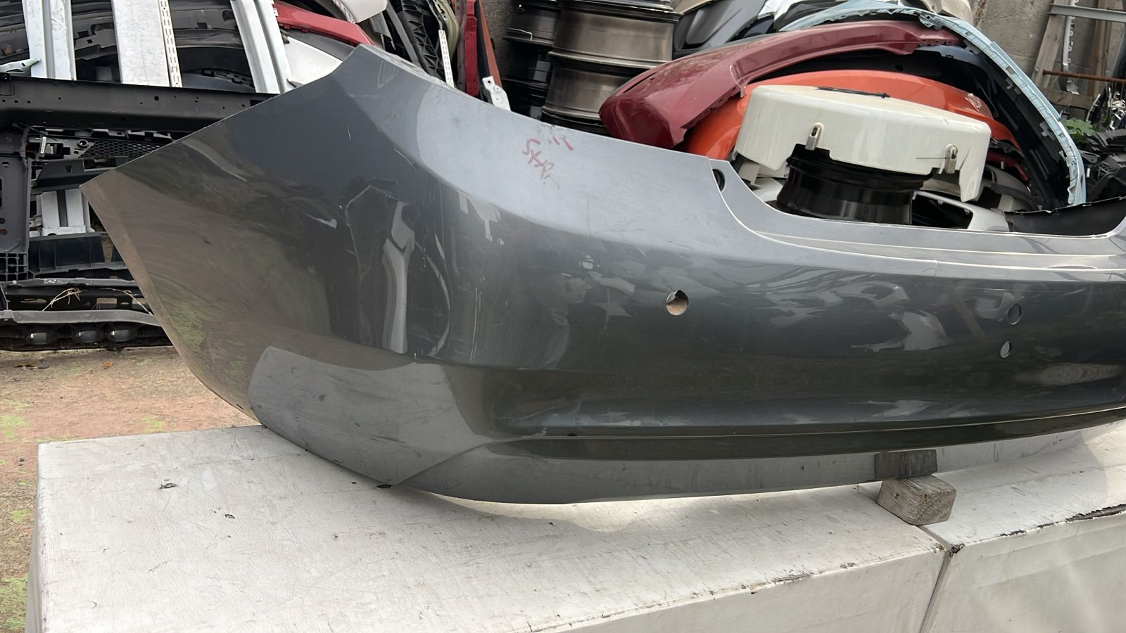 PARACHOQUE TRASERO CHEVROLET SAIL (16-19) - Imagen 2