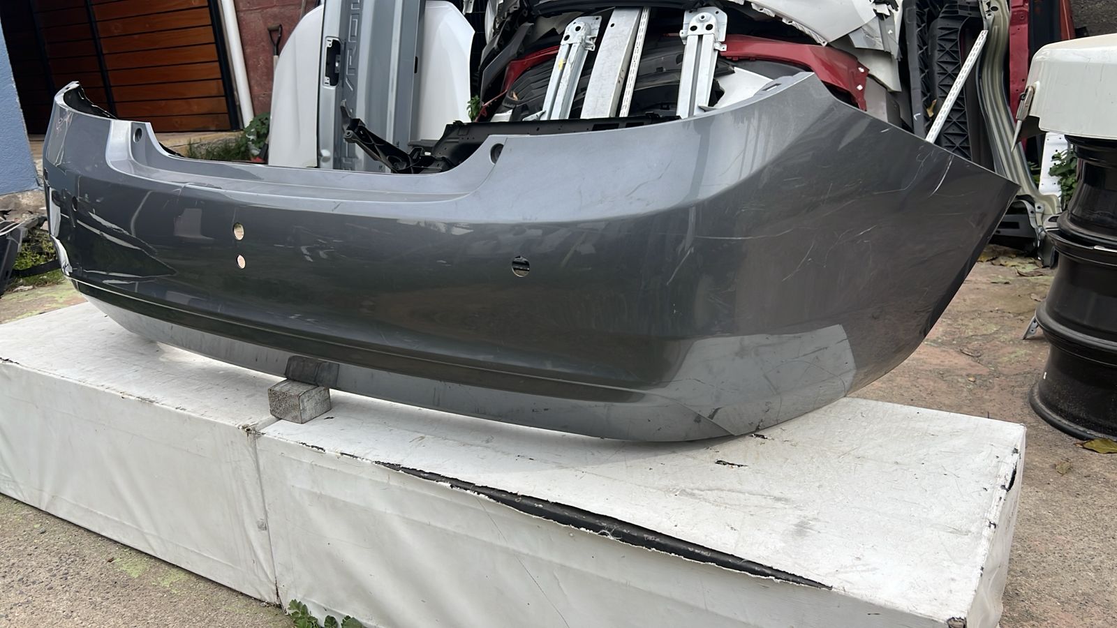 PARACHOQUE TRASERO CHEVROLET SAIL (16-19) - Imagen 3