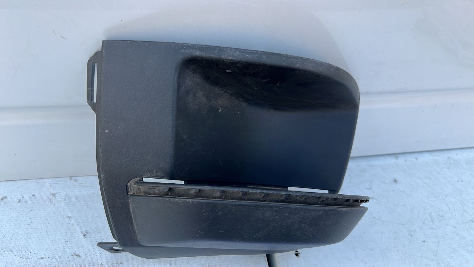 CORNER IZQUIERDO PARACHOQUE TRASERO CHEVROLET SILVERADO (14-18) - Imagen 2