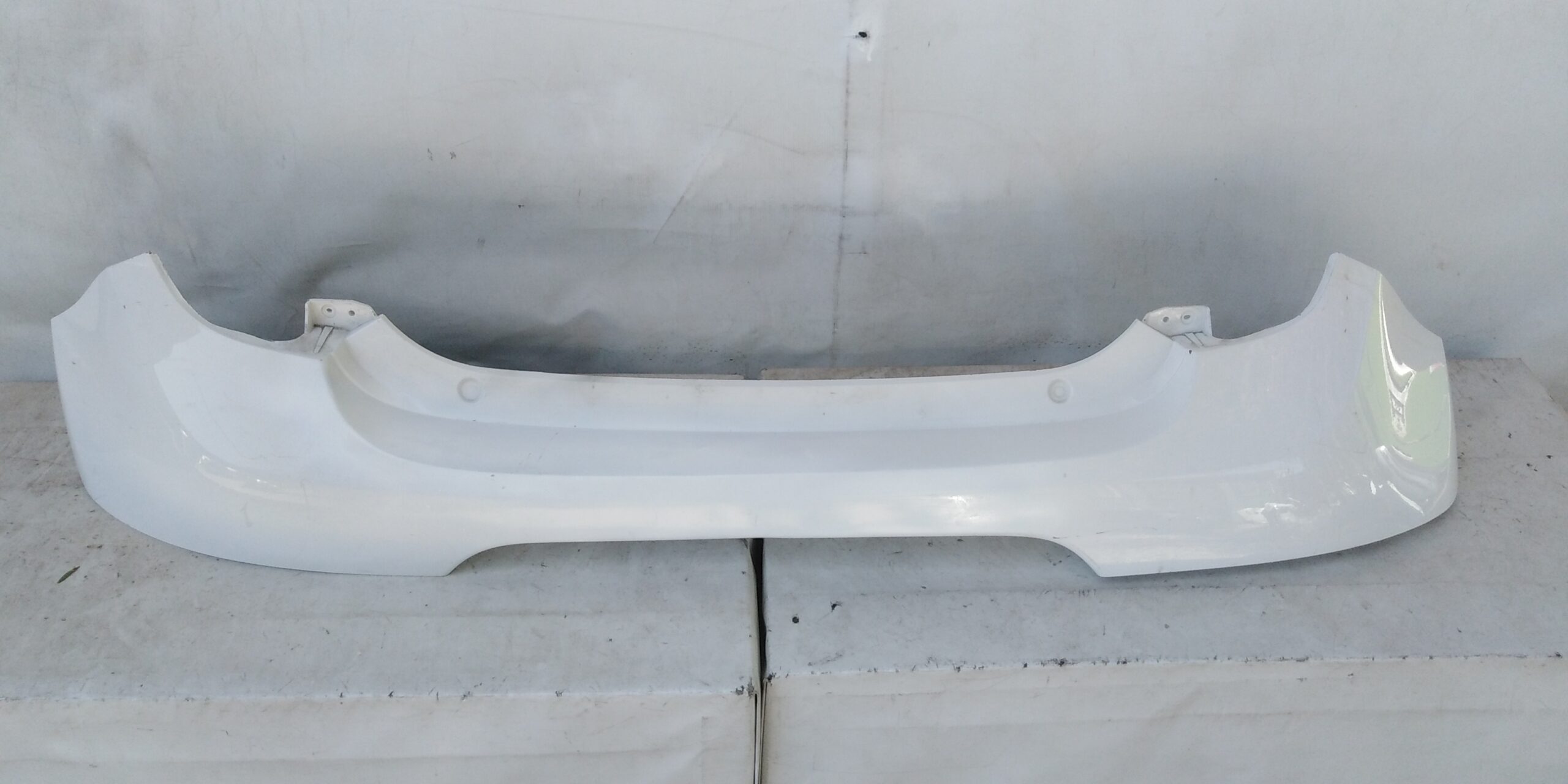 PARACHOQUE TRASERO CHEVROLET SPARK GT ACTIV (19-21)