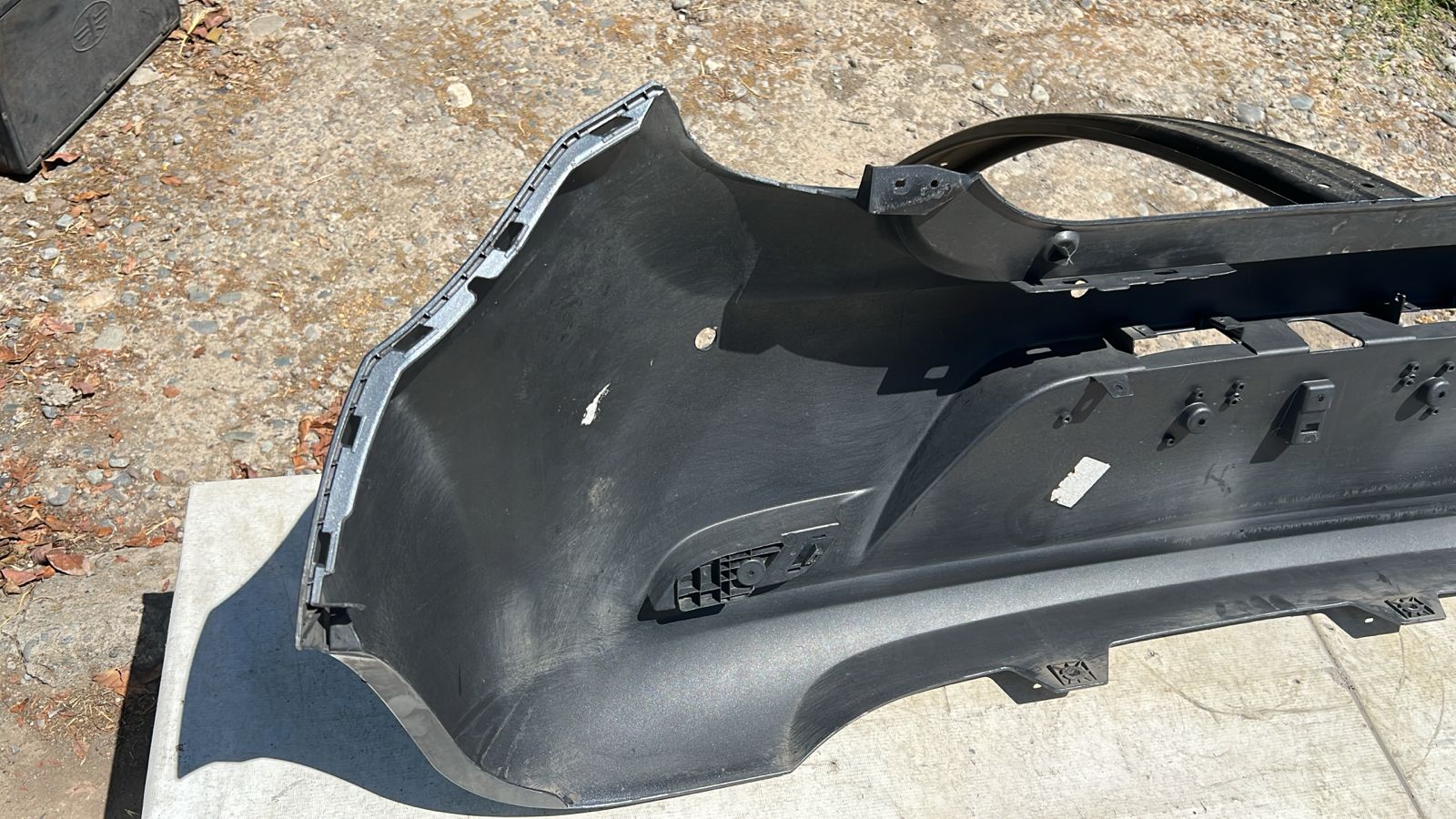 PARACHOQUE TRASERO CHEVROLET SPARK GT (18-21) - Imagen 5