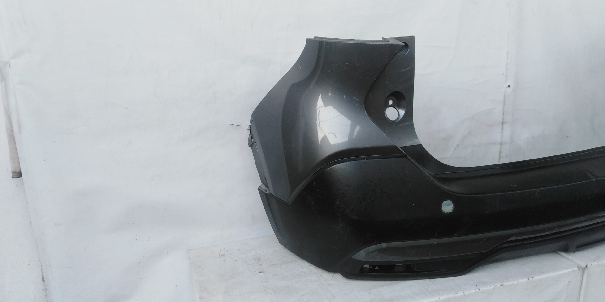 PARACHOQUE TRASERO NISSAN KICKS (17-20) - Imagen 2