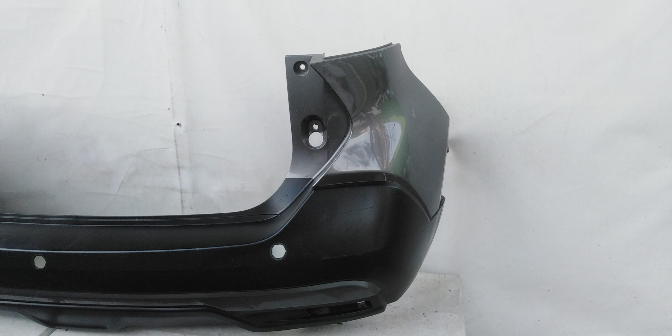 PARACHOQUE TRASERO NISSAN KICKS (17-20) - Imagen 3