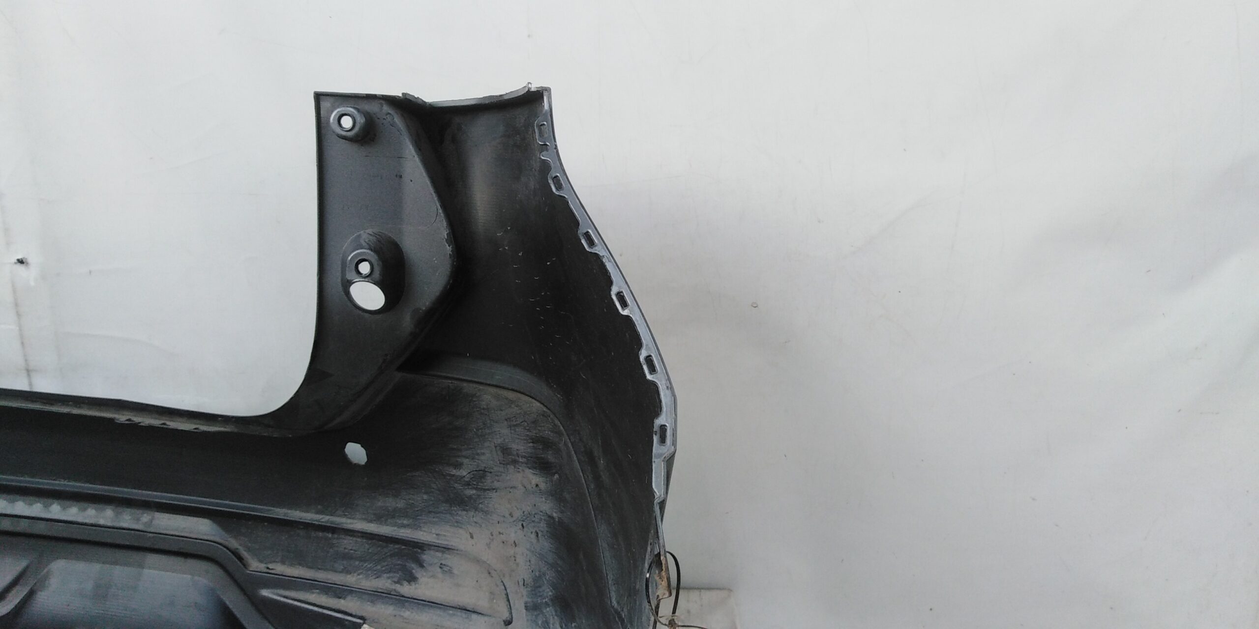 PARACHOQUE TRASERO NISSAN KICKS (17-20) - Imagen 6