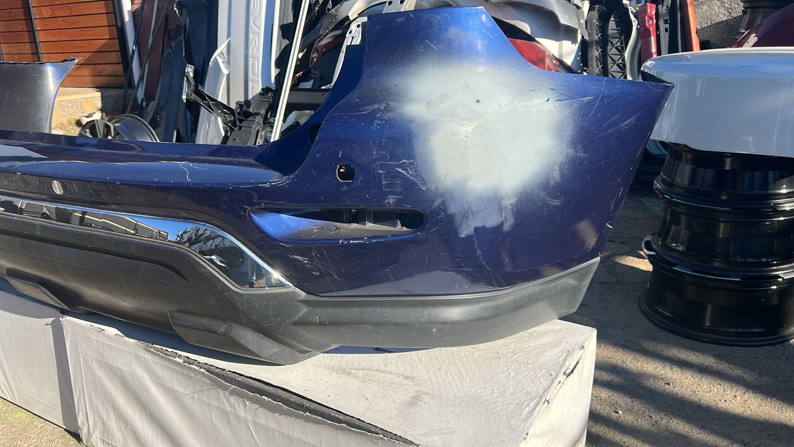 PARACHOQUE TRASERO NISSAN PATHFINDER (18-20) - Imagen 3