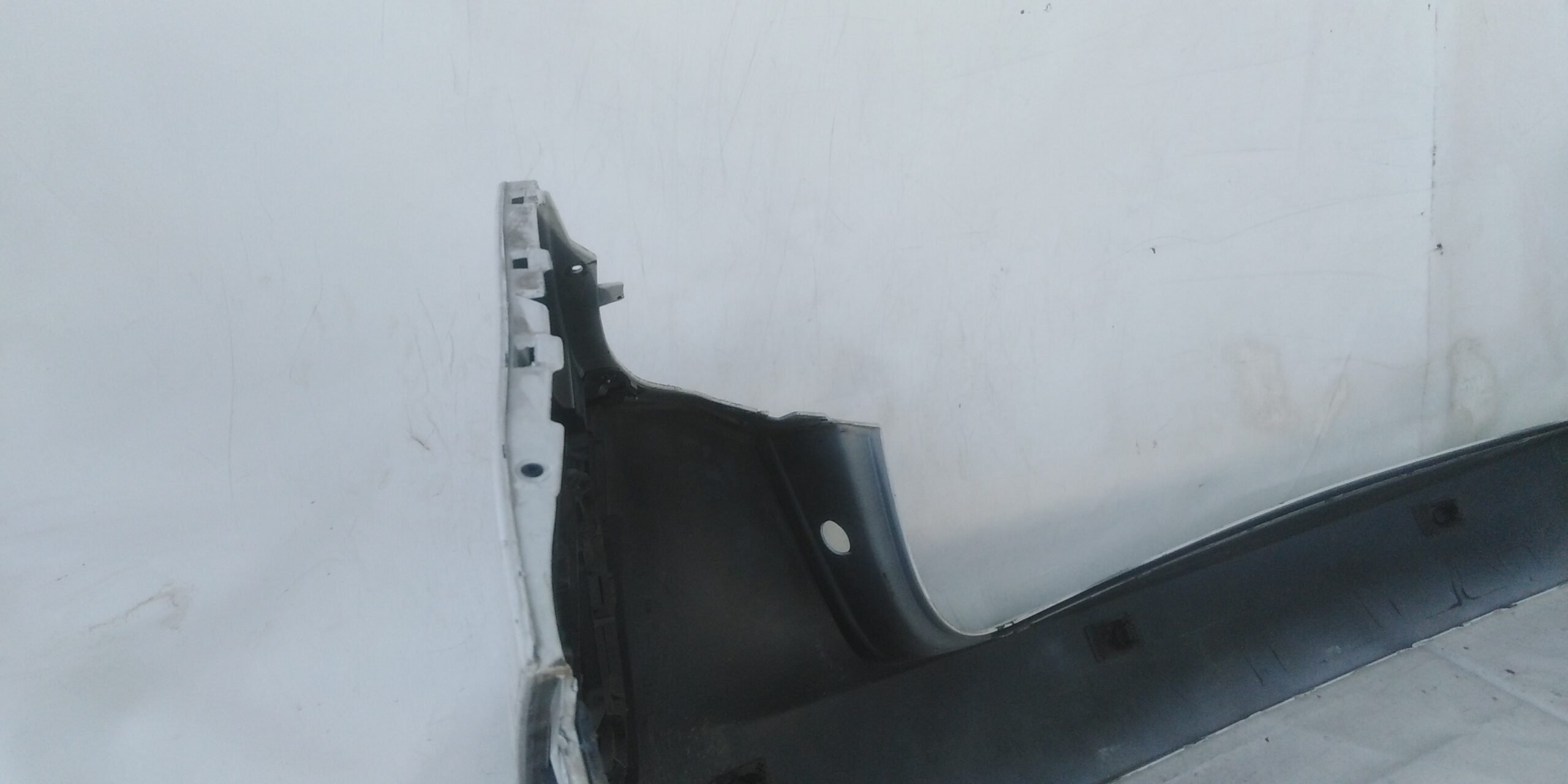 PARACHOQUE TRASERO PORSCHE CAYENNE (11-15) - Imagen 5