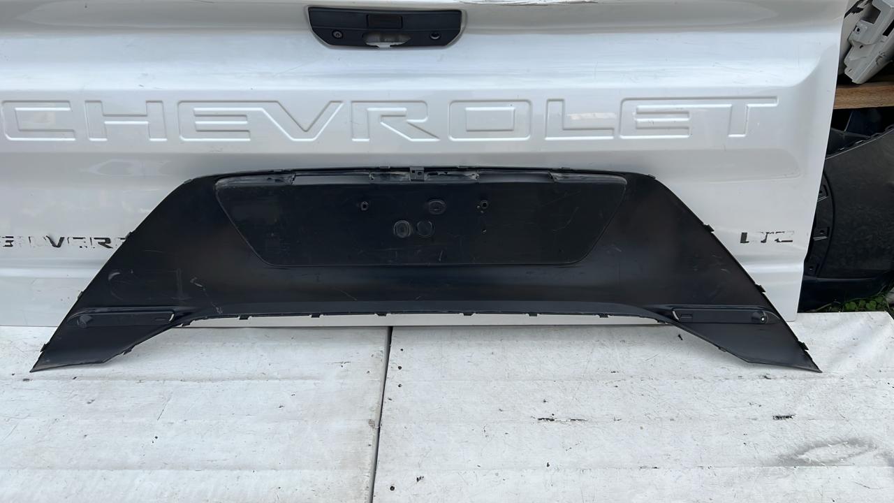 MOLDURA PARACHOQUE TRASERO TOYOTA AYGO (14-20) - Imagen 5