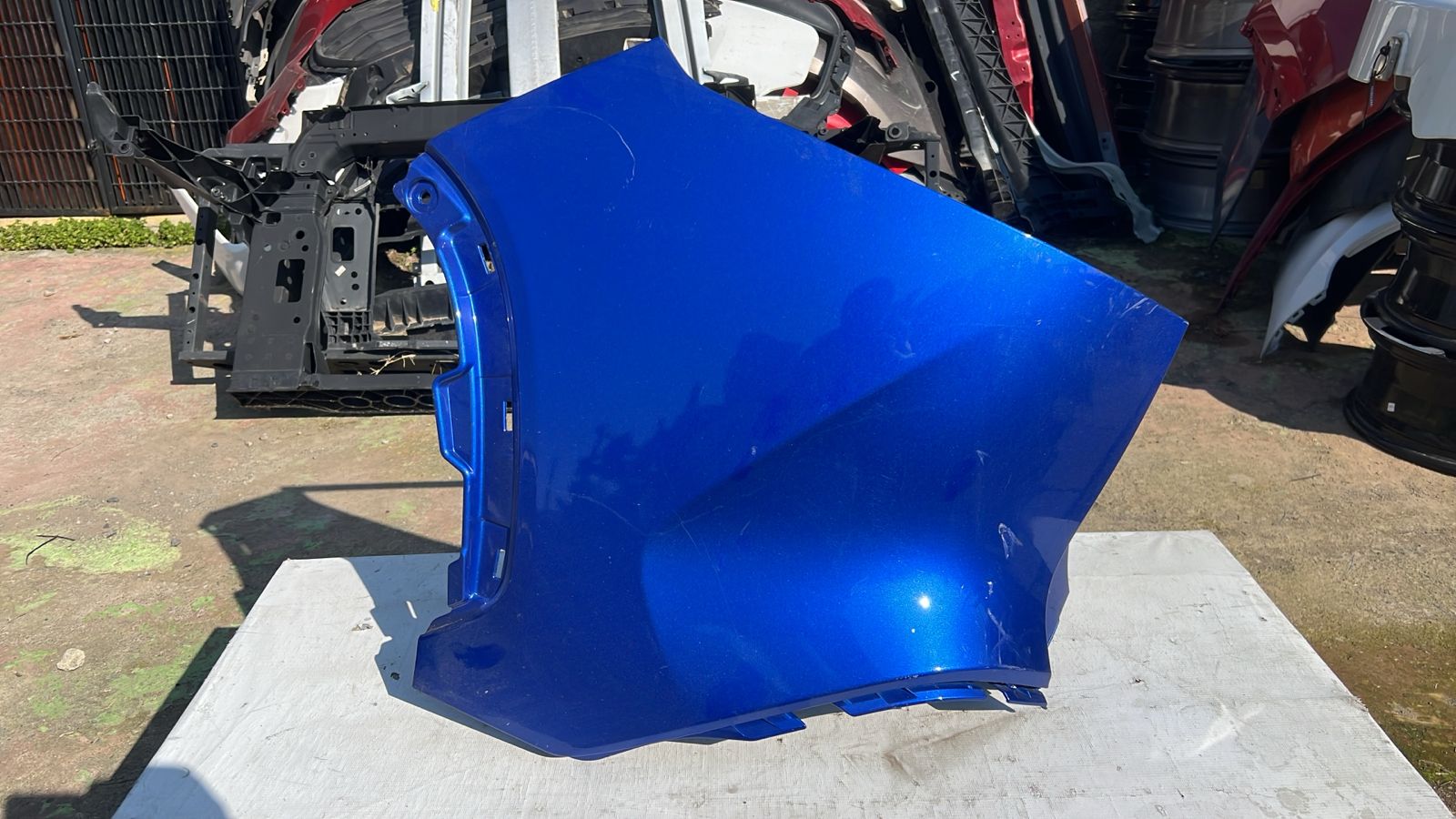 CORNER IZQUIERDO PARACHOQUE TRASERO TOYOTA COROLLA CROSS (22-23)