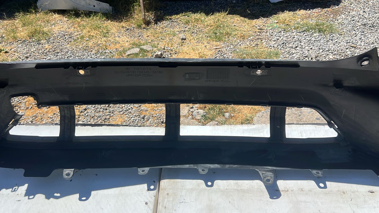 PARACHOQUE TRASERO TOYOTA COROLLA CROSS (22-24) - Imagen 8