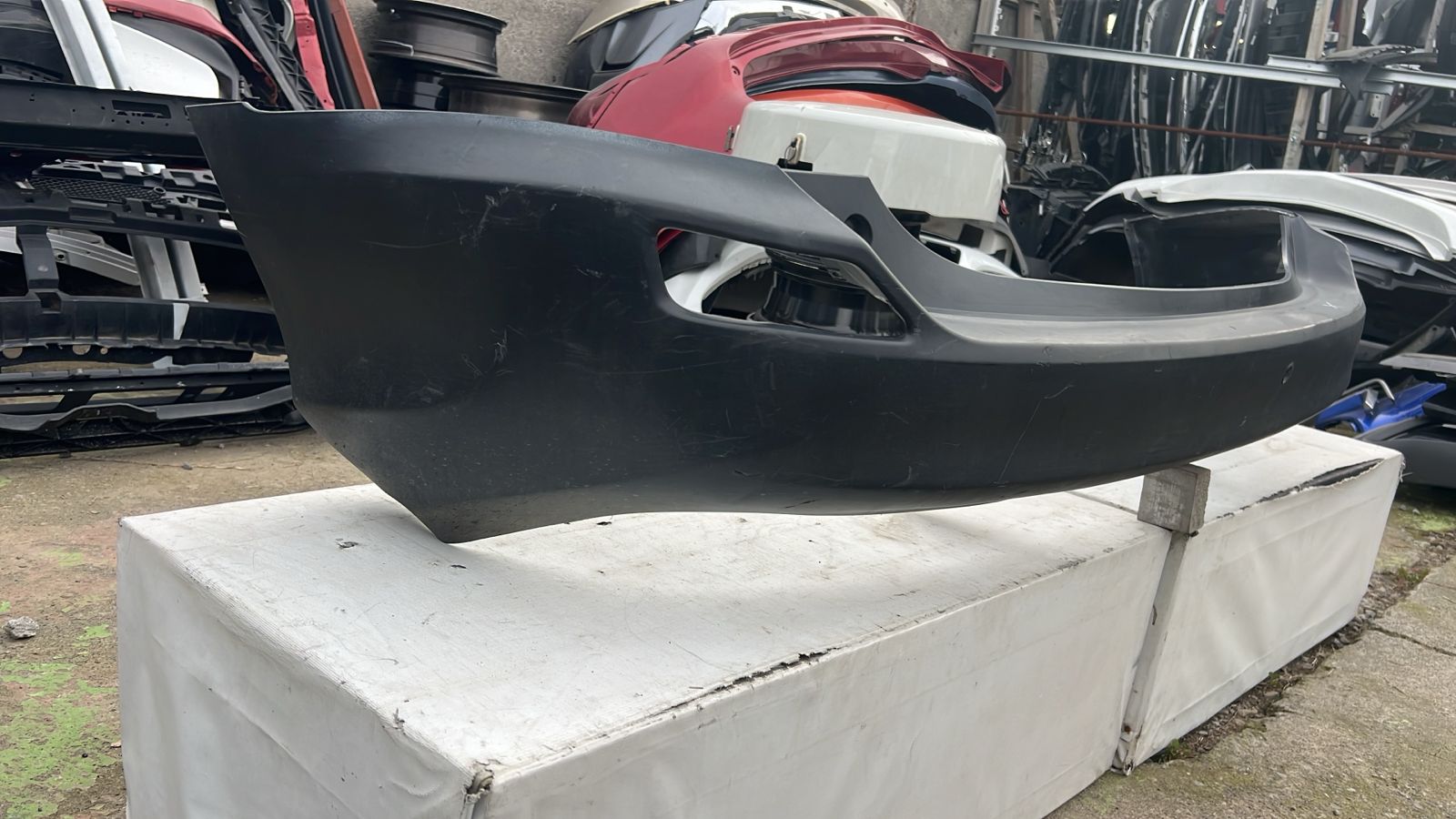 PARACHOQUE TRASERO TOYOTA RAV4 (13-15) - Imagen 2