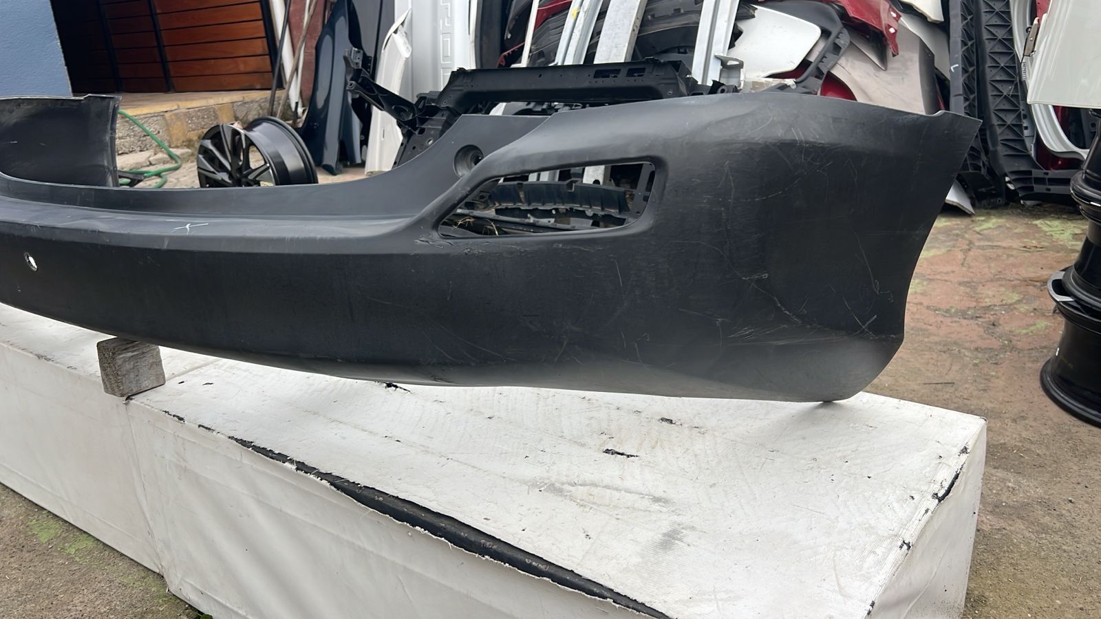 PARACHOQUE TRASERO TOYOTA RAV4 (13-15) - Imagen 3