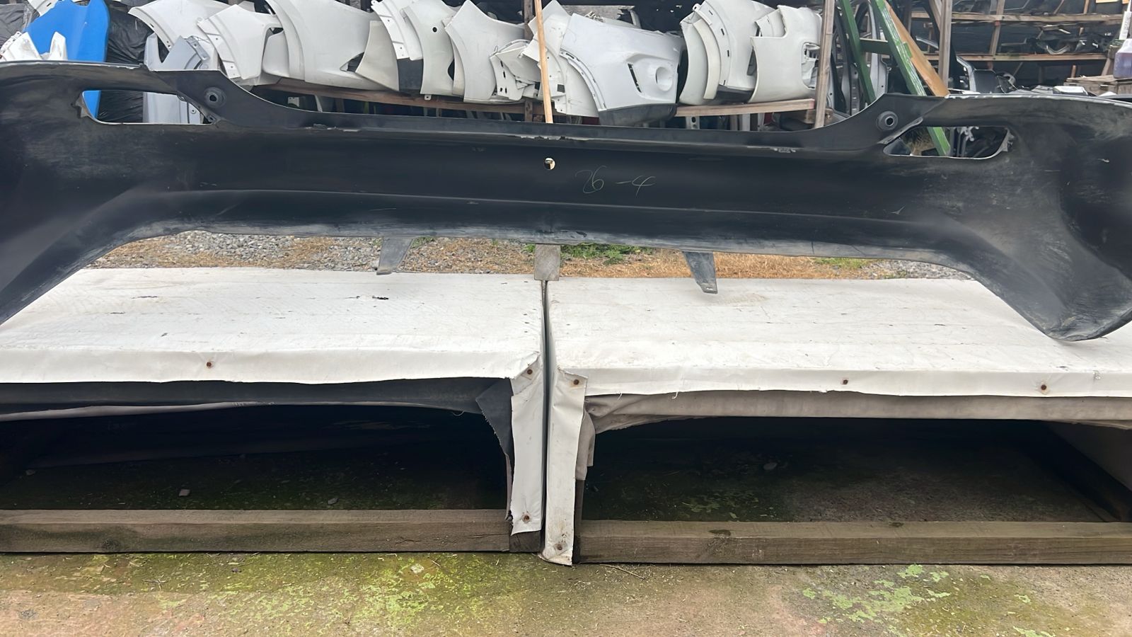 PARACHOQUE TRASERO TOYOTA RAV4 (13-15) - Imagen 5