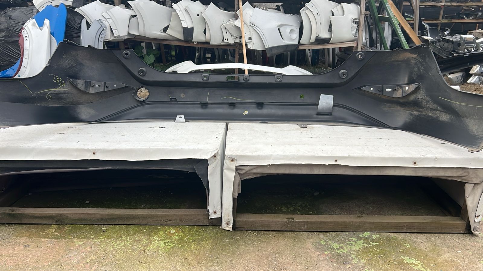 PARACHOQUE TRASERO TOYOTA RUSH (20-24) - Imagen 5