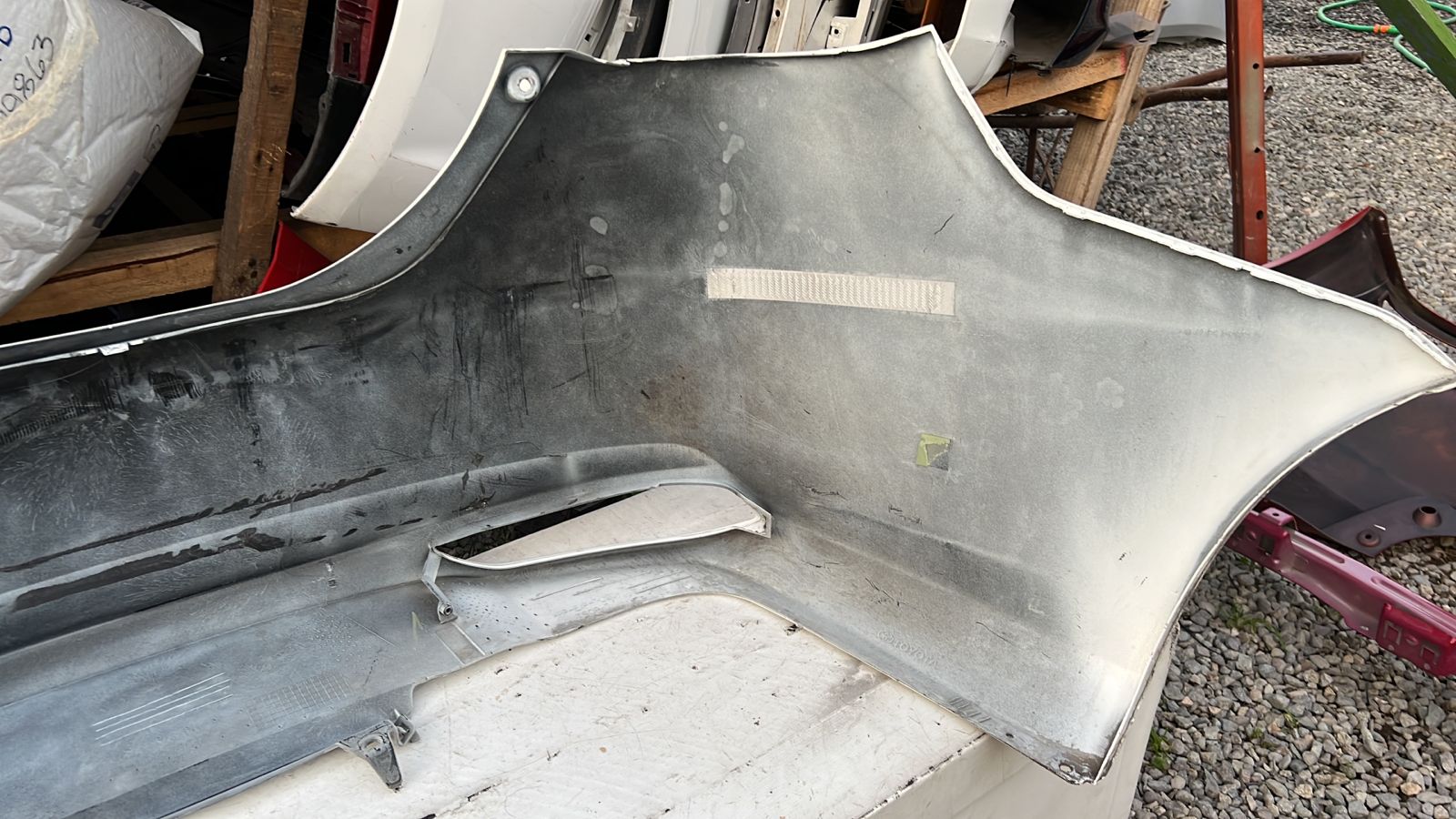 PARACHOQUE TRASERO TOYOTA YARIS SEDAN (21-22) - Imagen 10