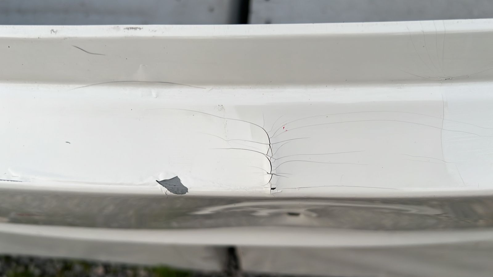 PARACHOQUE TRASERO TOYOTA YARIS SEDAN (21-22) - Imagen 4