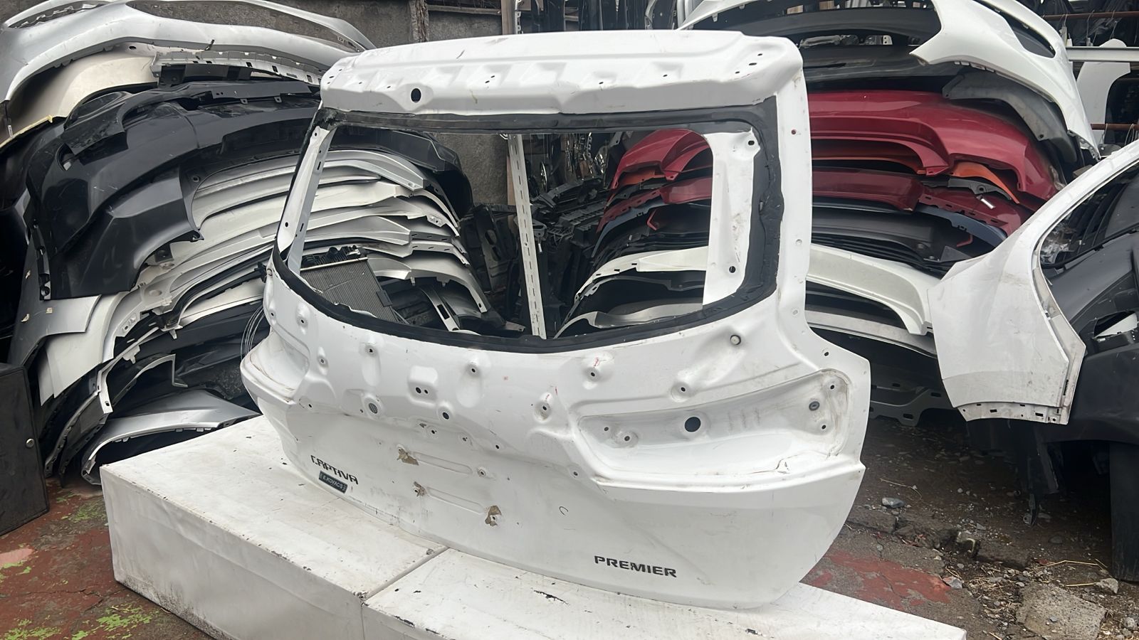 PORTALON CHEVROLET CAPTIVA (19-24) - Imagen 3