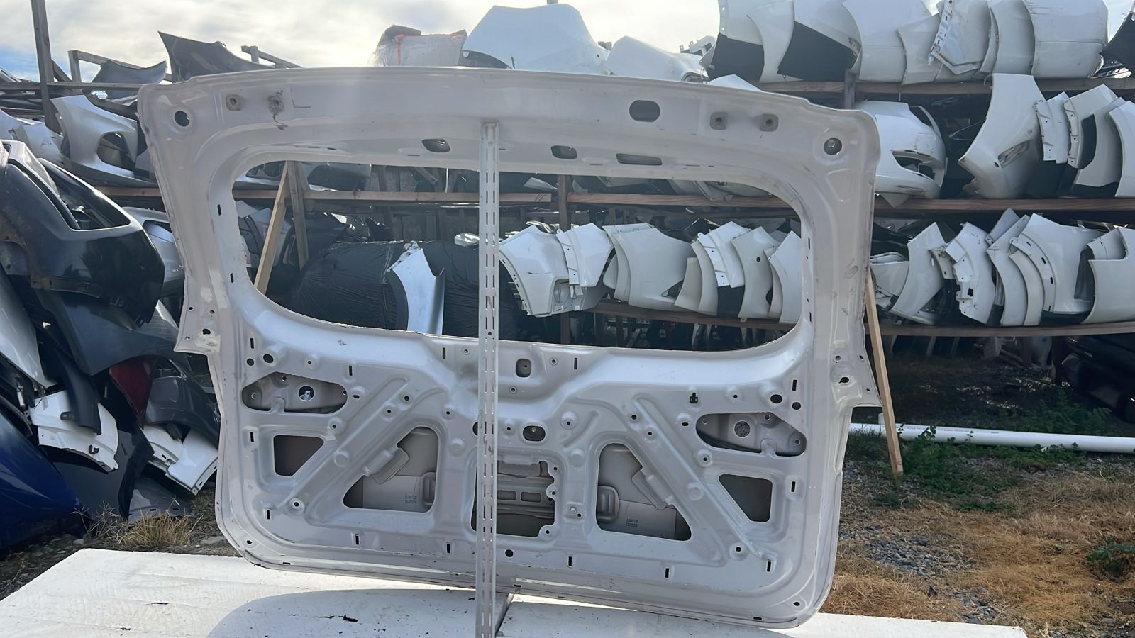 PORTALON CHEVROLET GROOVE (20-23) - Imagen 5