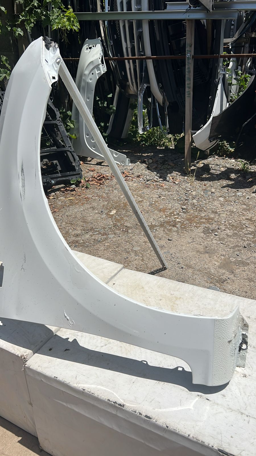 TAPABARRO DERECHO KIA SOLUTO (19-24) - Imagen 3