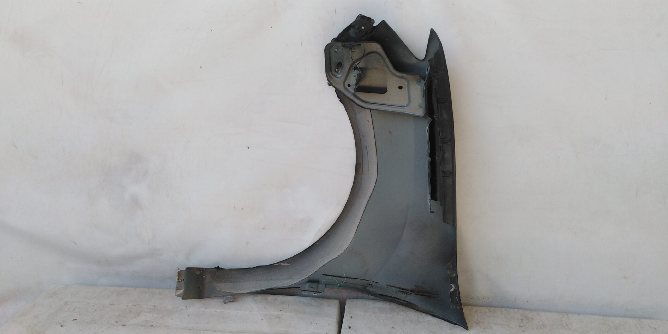 TAPABARRO DERECHO RENAULT SYMBOL (12-17) - Imagen 2