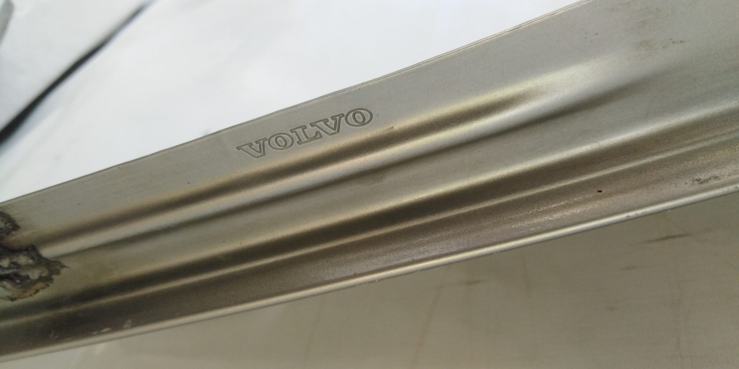 TAPABARRO DERECHO VOLVO XC70 (08-16) - Imagen 3