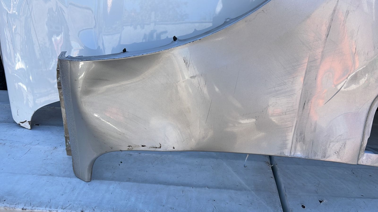 TAPABARRO IZQUIERDO FORD RANGER (12-23) - Imagen 3