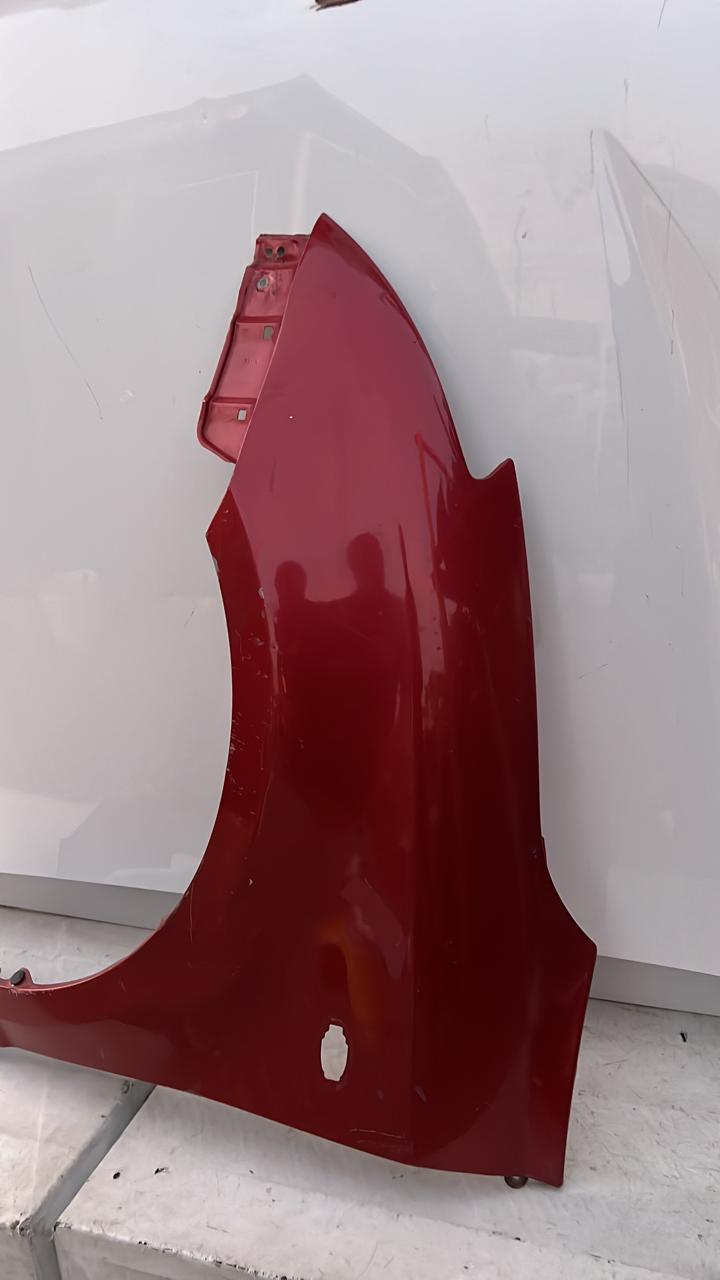 TAPABARRO IZQUIERDO SUZUKI SWIFT (05-10) - Imagen 2