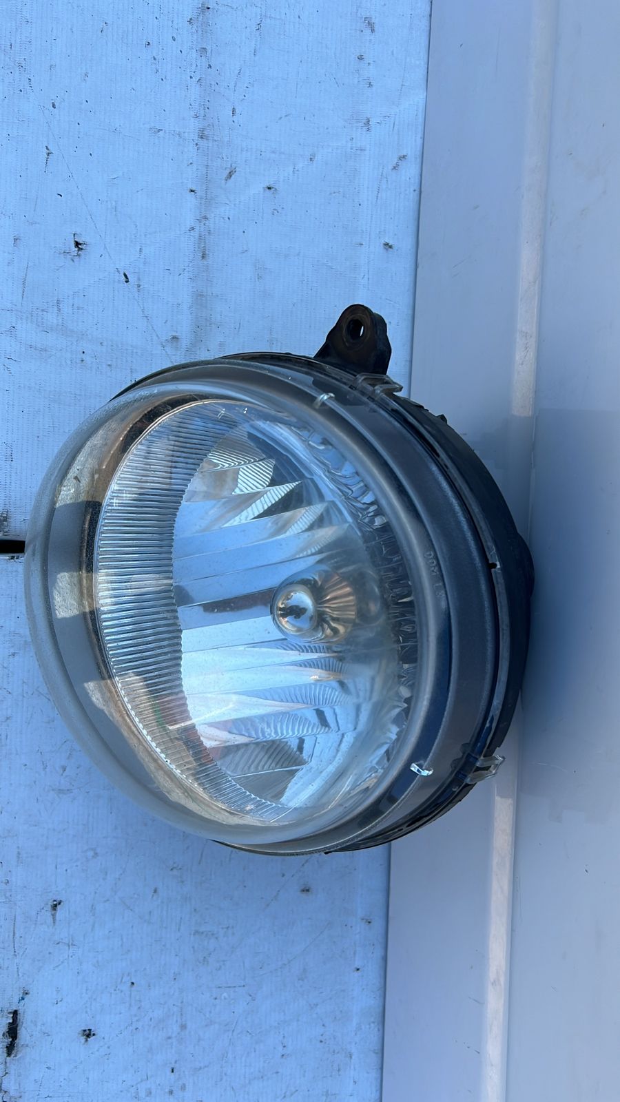 OPTICO IZQUIERDO JEEP LIBERTY (05-07) - Imagen 3